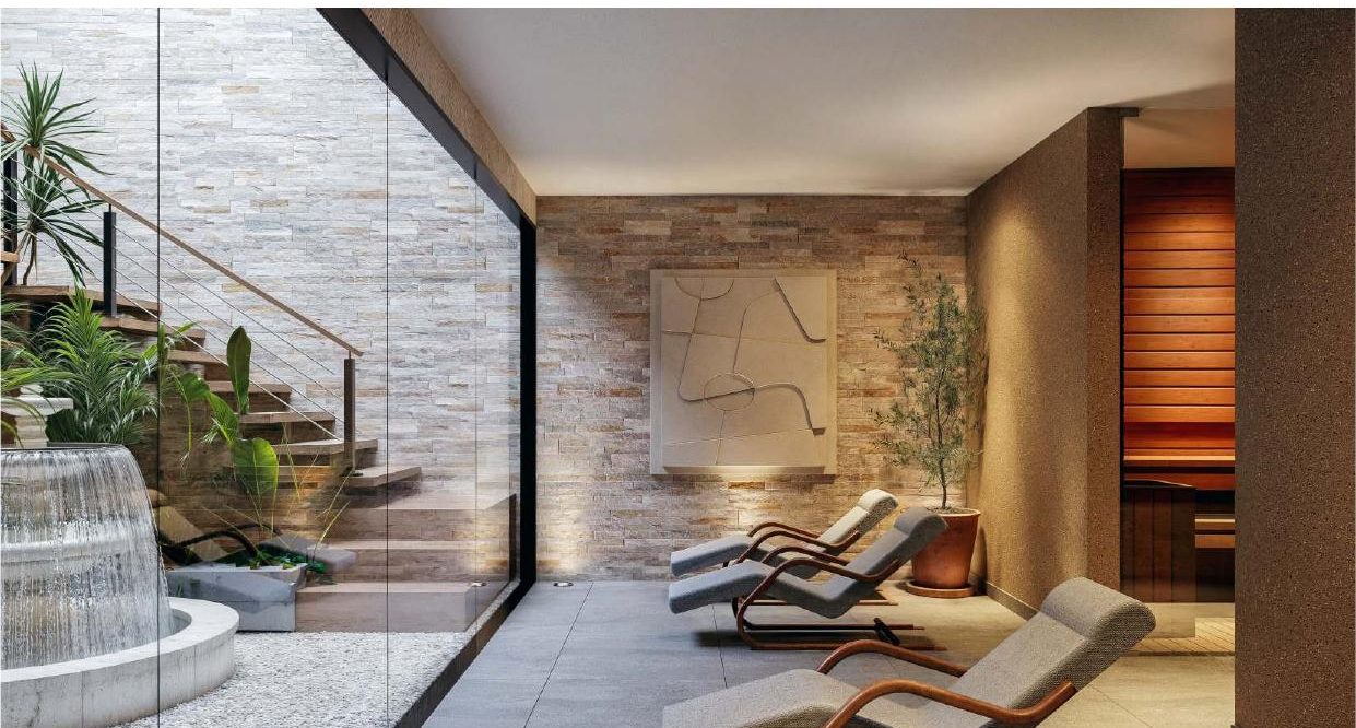 Spa con jardín interior y área de relax